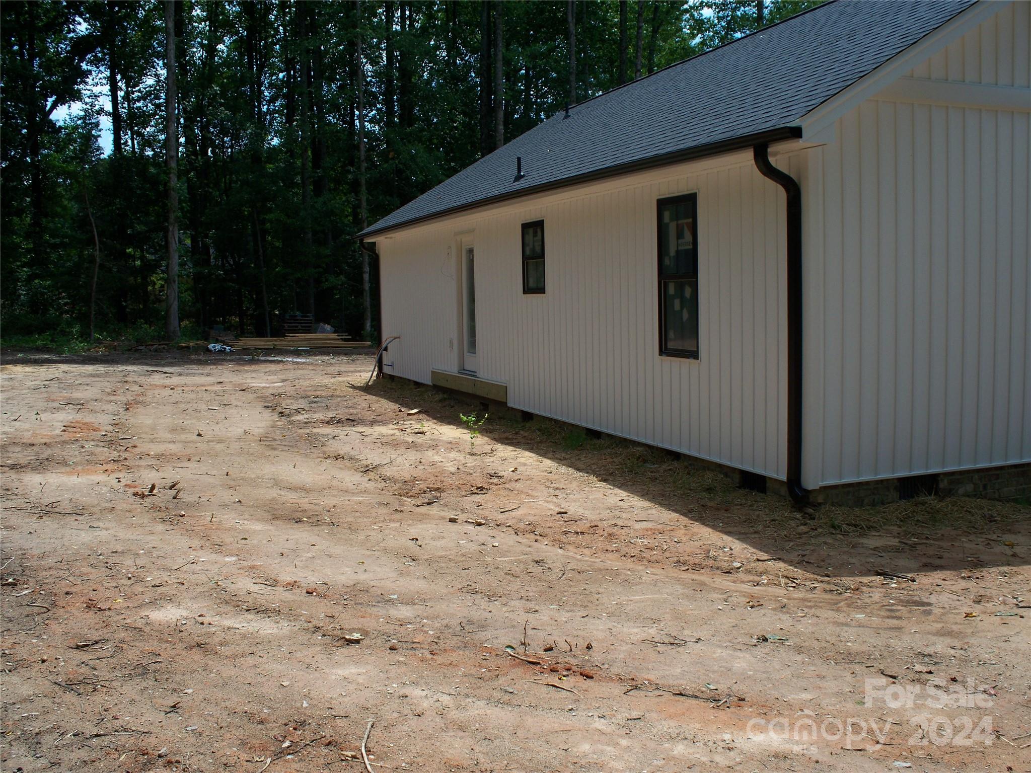 5372 Crouse Road, Unit 3 Crouse, NC 28033 - Photo 5 of 23 a backyard of a house