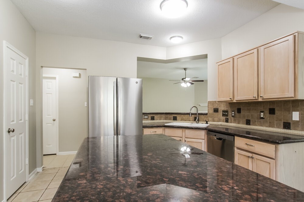19114 Timber Way Drive Humble, TX 77346 - Photo 7 of 16