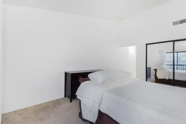 $349,000 | 5640 Verner Oak Court, Unit 2, Sacramento, CA 95841