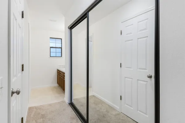 $349,000 | 5640 Verner Oak Court, Unit 2, Sacramento, CA 95841