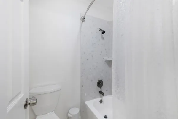 $349,000 | 5640 Verner Oak Court, Unit 2, Sacramento, CA 95841