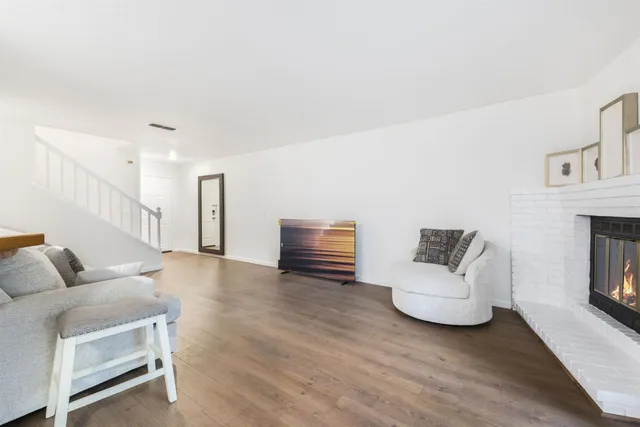 $364,000 | 5640 Verner Oak Court, Unit 2, Sacramento, CA 95841