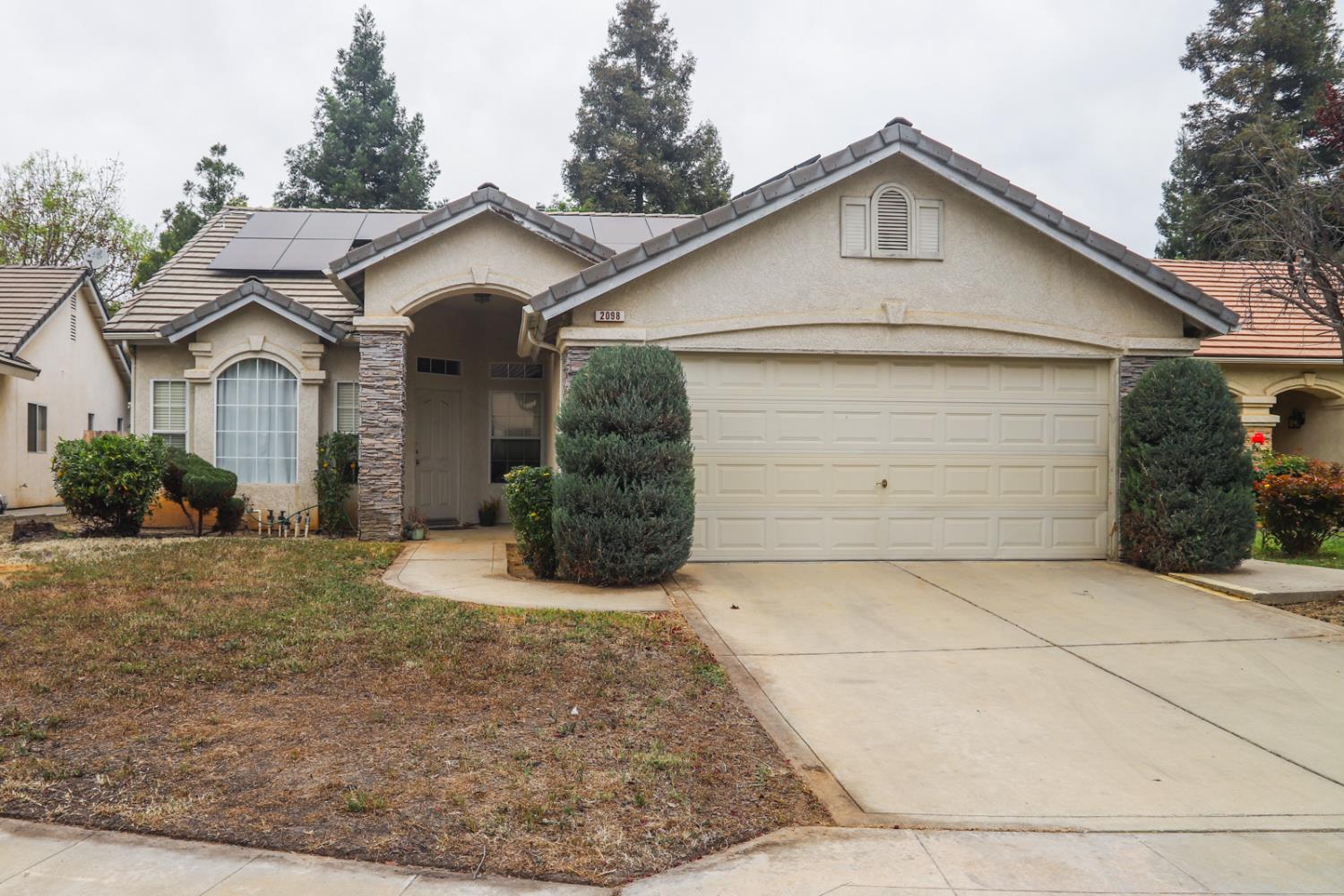 2098 East Revere Road Fresno, CA 93720 - Photo 1 of 19