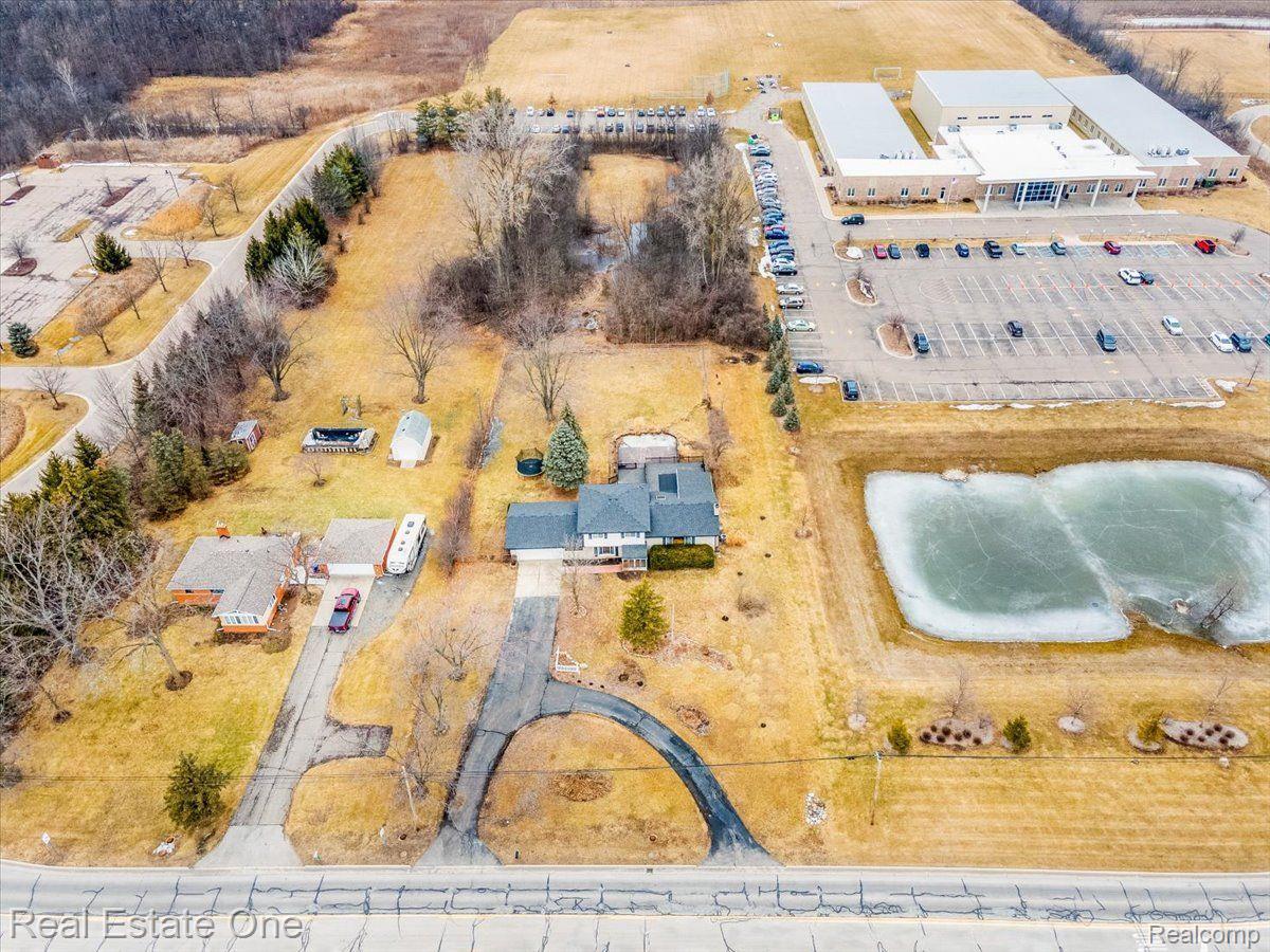 46670 Cherry Hill Road Canton, MI 48187 - Photo 20 of 61 Gallery Image 20