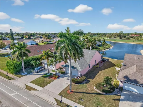 a view of a lake with houses