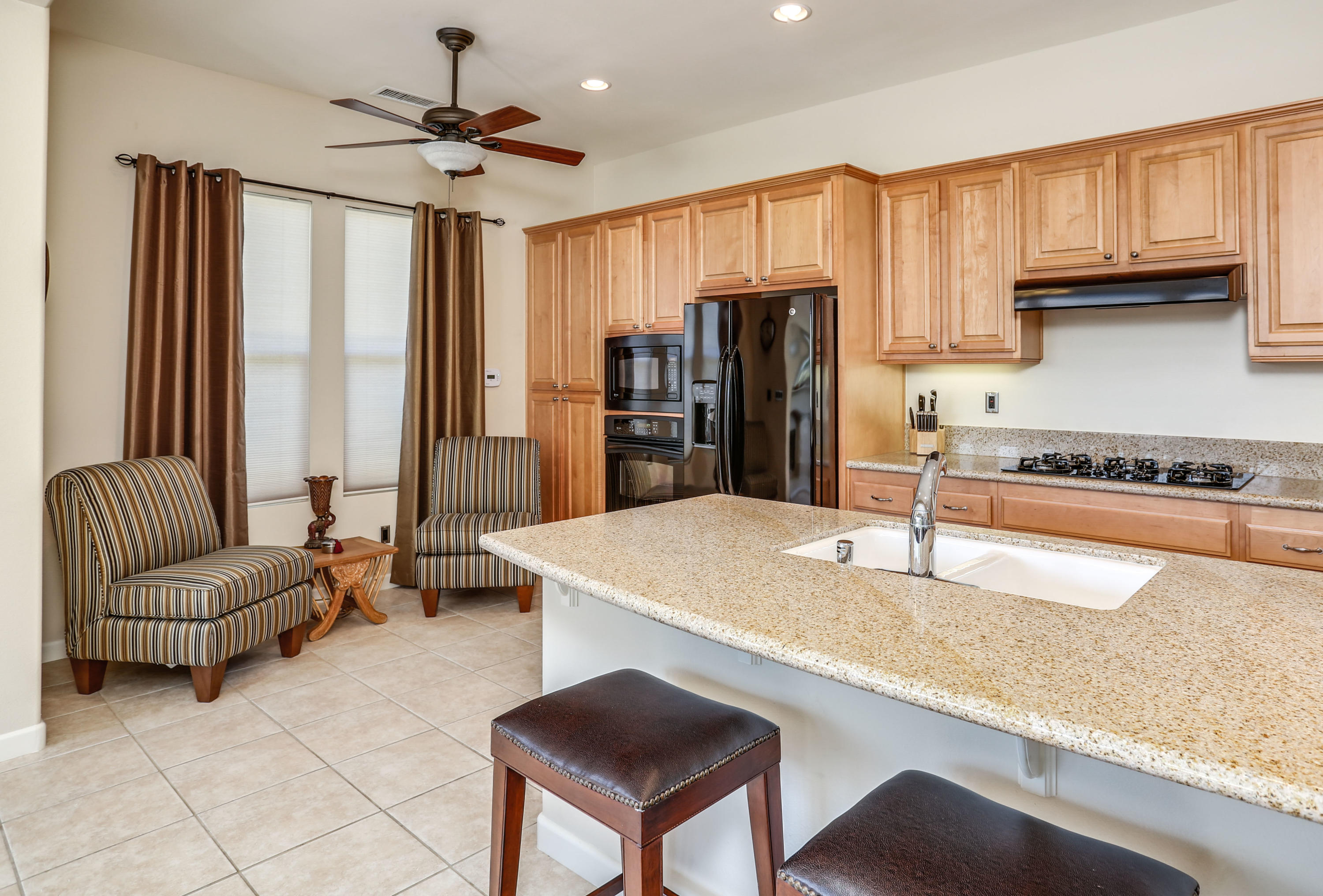127 Shoreline Drive Rancho Mirage, CA 92270 - Photo 23 of 41 15