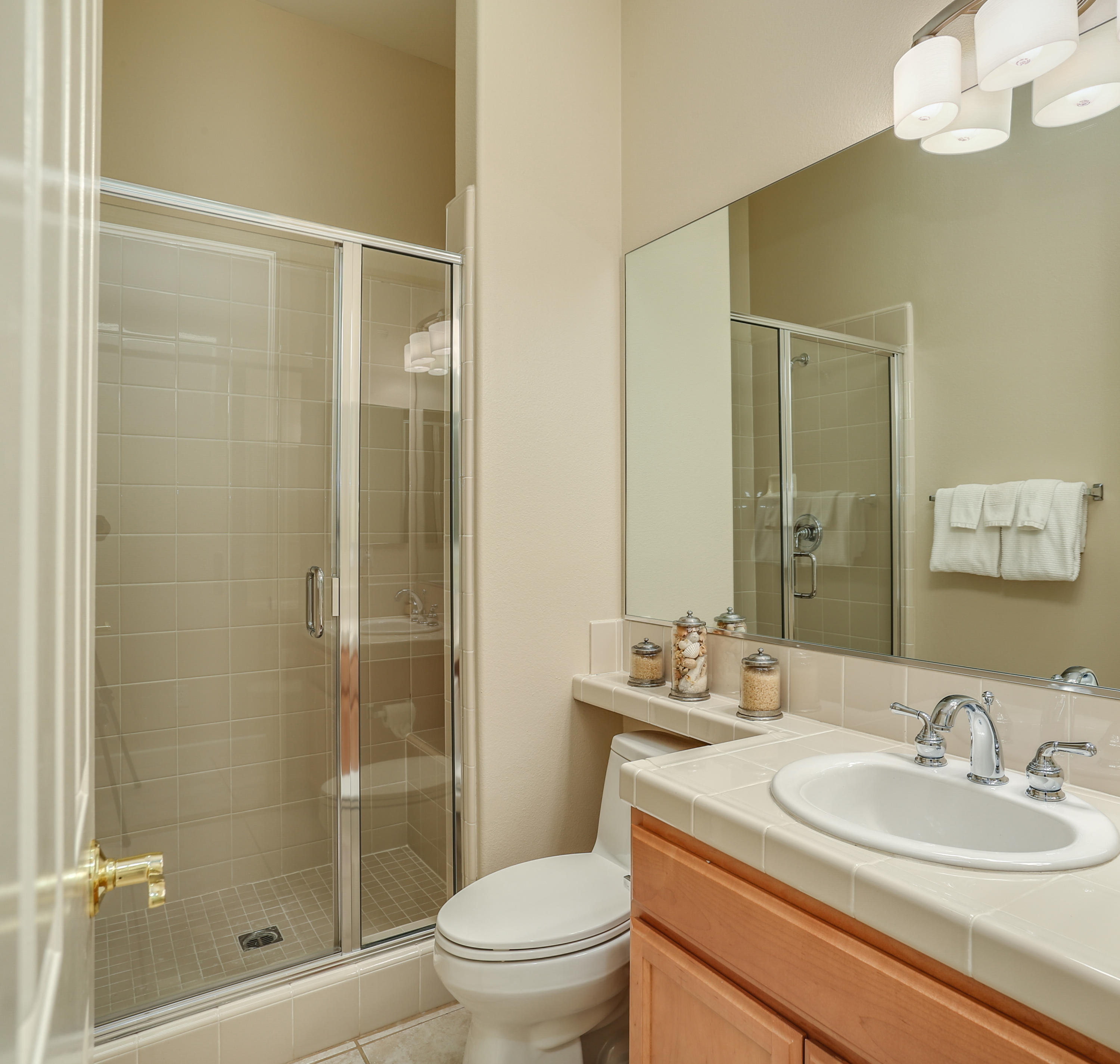 127 Shoreline Drive Rancho Mirage, CA 92270 - Photo 30 of 41 28