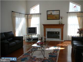 27 Winding Road Newark, DE 19702 - Photo 4 of 12 Gallery Image 4