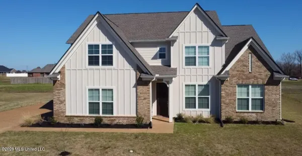 $444,800 | 5302 Aylesbury Lane, Olive Branch, MS 38654