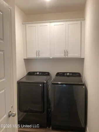 $444,800 | 5302 Aylesbury Lane, Olive Branch, MS 38654