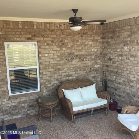 $444,800 | 5302 Aylesbury Lane, Olive Branch, MS 38654