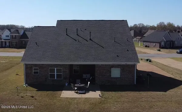 $444,800 | 5302 Aylesbury Lane, Olive Branch, MS 38654