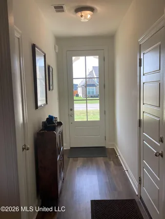 $444,800 | 5302 Aylesbury Lane, Olive Branch, MS 38654