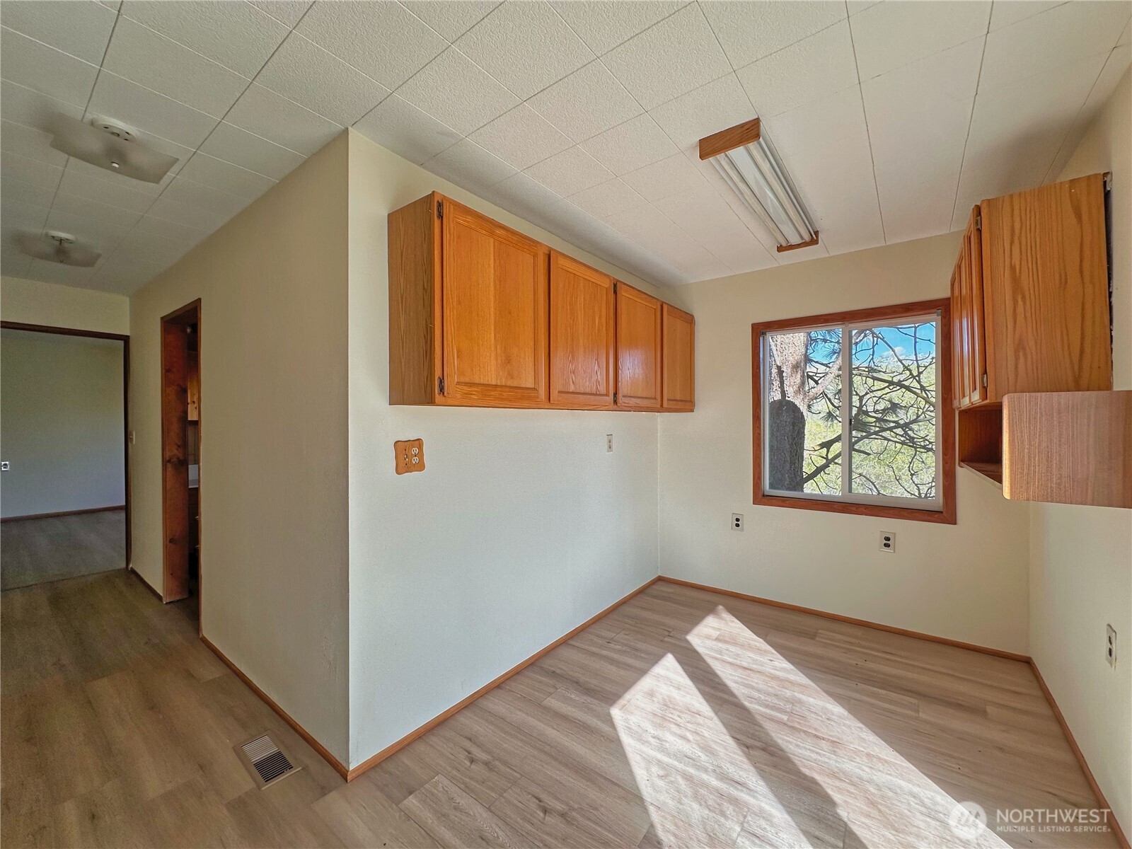 284 Monse Bridge Road Brewster, WA 98812 - Photo 14 of 40 Gallery Image 14