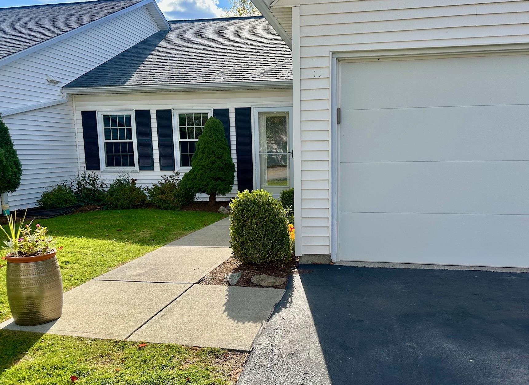 222 Eastview Circle Williston, VT 05495 - Photo 37 of 45