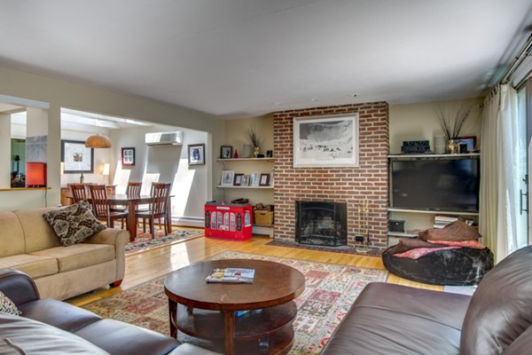 4 Davis Road Marblehead, MA 01945 - Photo 14 of 30 Gallery Image 14