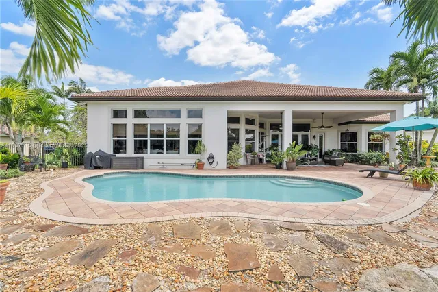 $1,849,000 | 14933 Southwest 33rd Street, Davie, FL 33331