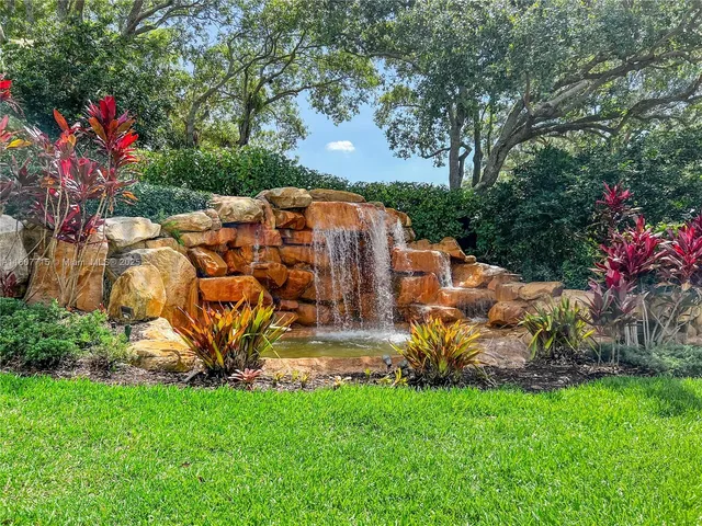 $1,849,000 | 14933 Southwest 33rd Street, Davie, FL 33331