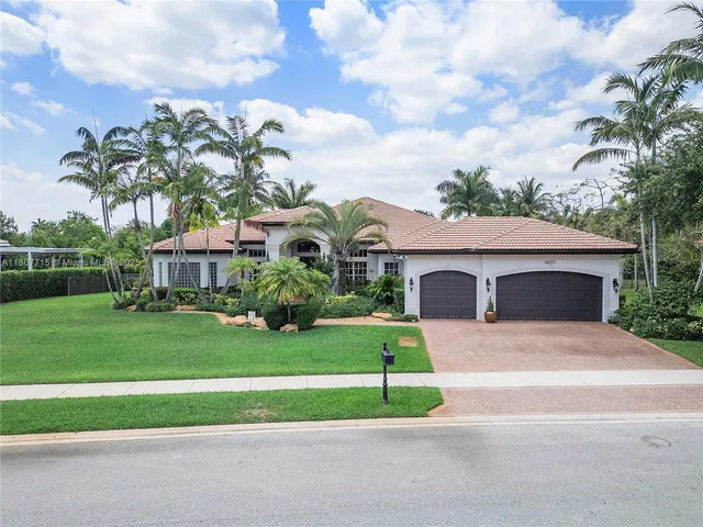 $1,849,000 | 14933 Southwest 33rd Street, Davie, FL 33331