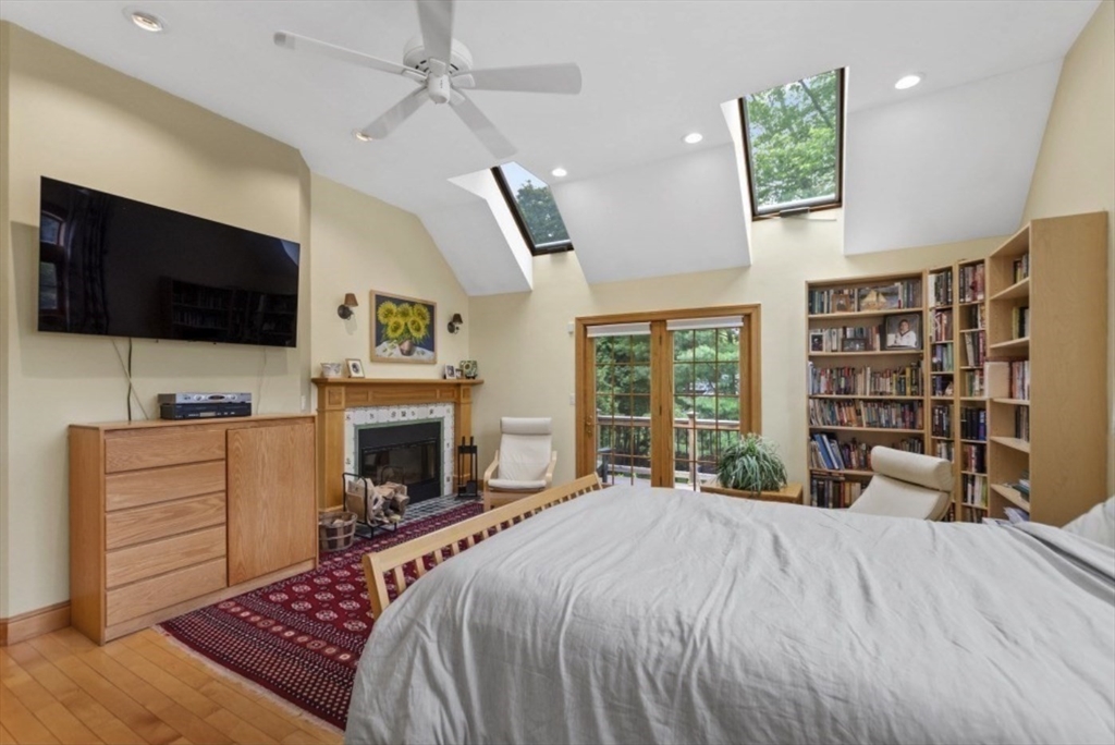 170 Morton Street Newton, MA 02459 - Photo 17 of 32