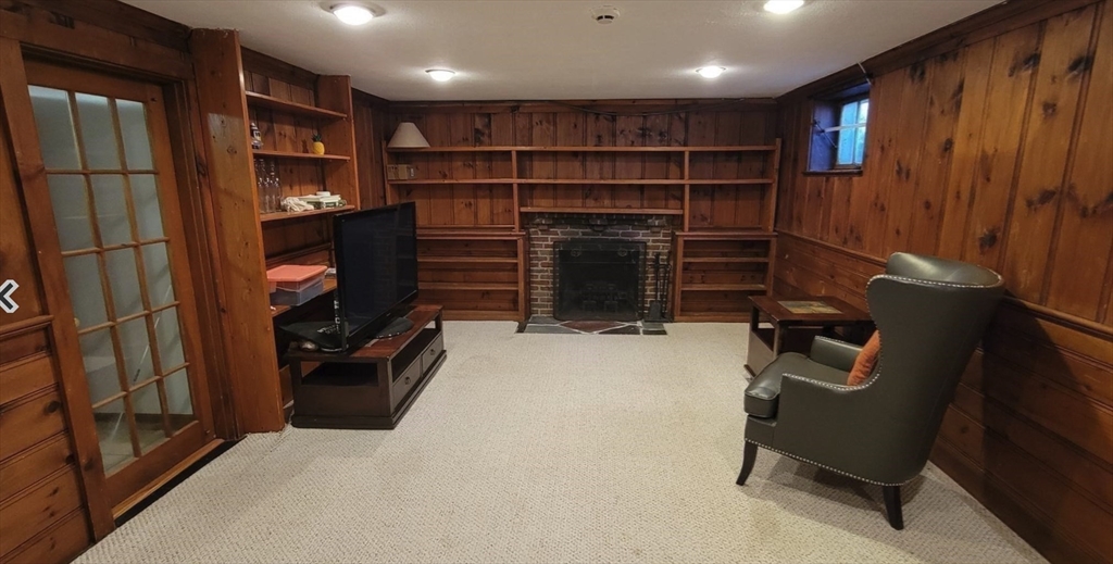 170 Morton Street Newton, MA 02459 - Photo 26 of 32