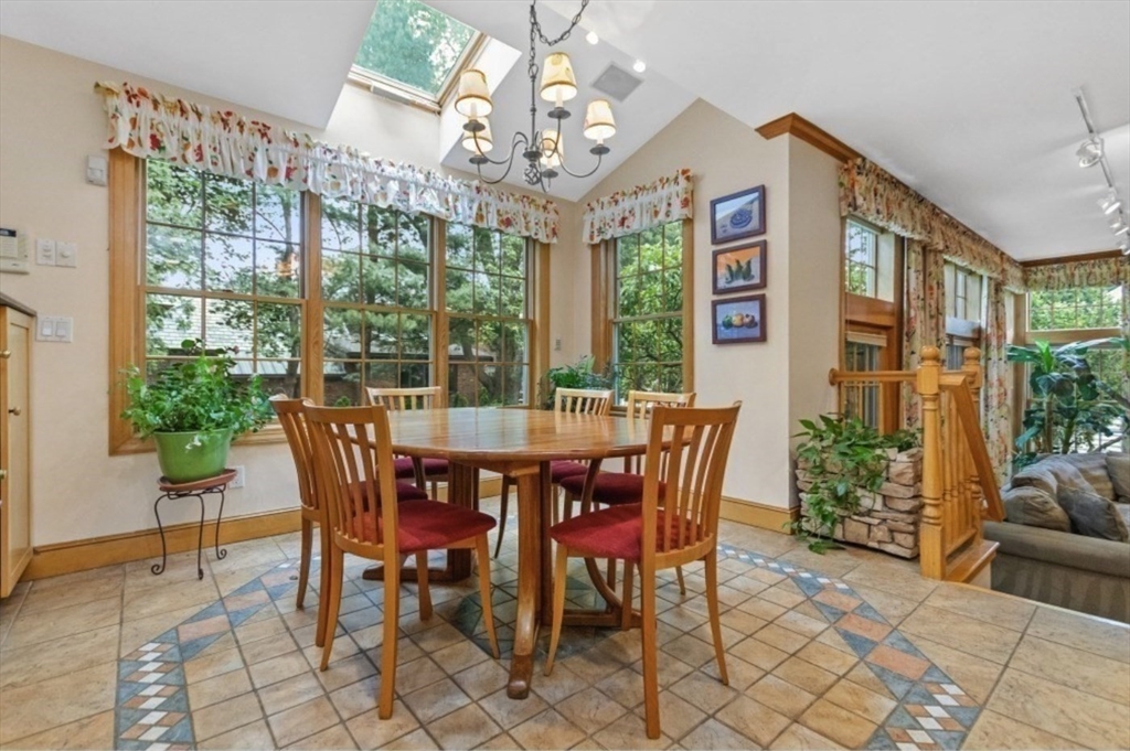 170 Morton Street Newton, MA 02459 - Photo 8 of 32