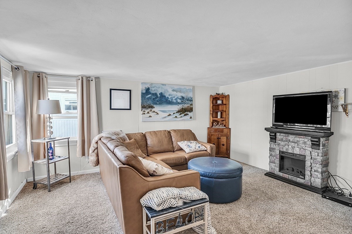 270 Littleton Road, Unit 127 Chelmsford, MA 01824 - Photo 19 of 42 Gallery Image 19