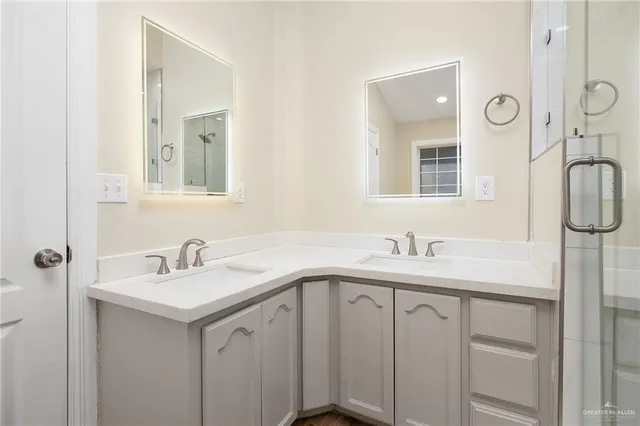 a view of empty room