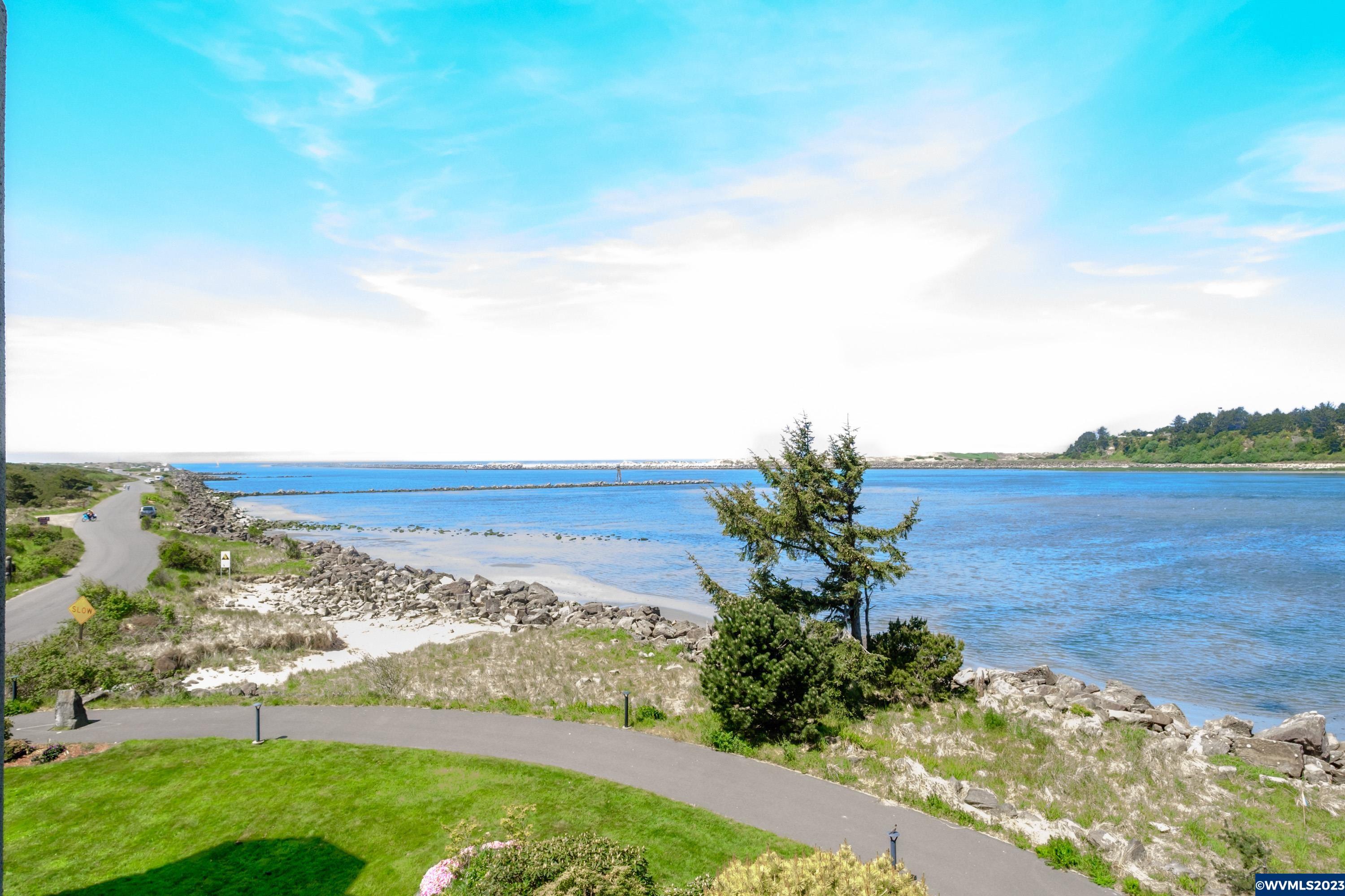 144 Southwest 26th Street Newport, OR 97366 - Photo 36 of 42