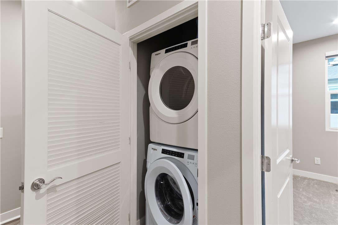1215 West Bushell Street Anaheim, CA 92805 - Photo 19 of 24 a utility room with dryer and washer