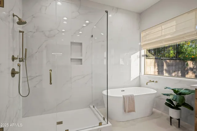 $2,299,000 | 3153 East Sierra Vista Drive, Phoenix, AZ 85016