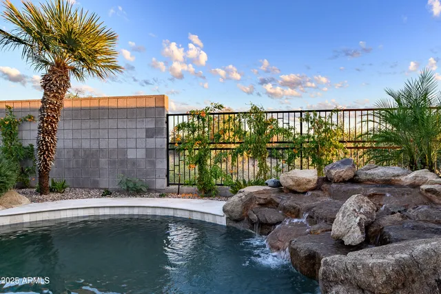 $2,299,000 | 3153 East Sierra Vista Drive, Phoenix, AZ 85016