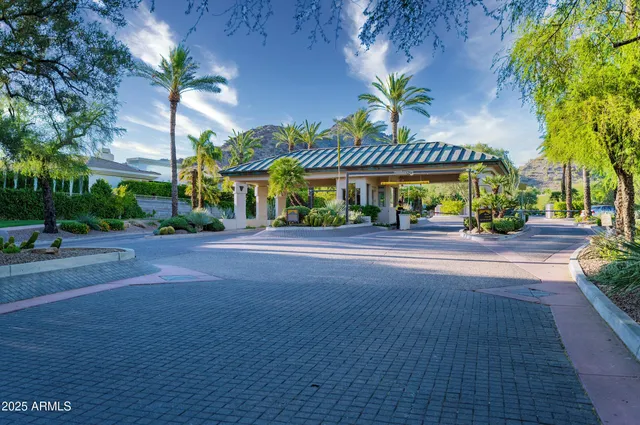 $2,299,000 | 3153 East Sierra Vista Drive, Phoenix, AZ 85016