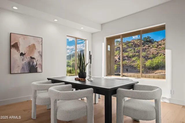 $2,299,000 | 3153 East Sierra Vista Drive, Phoenix, AZ 85016