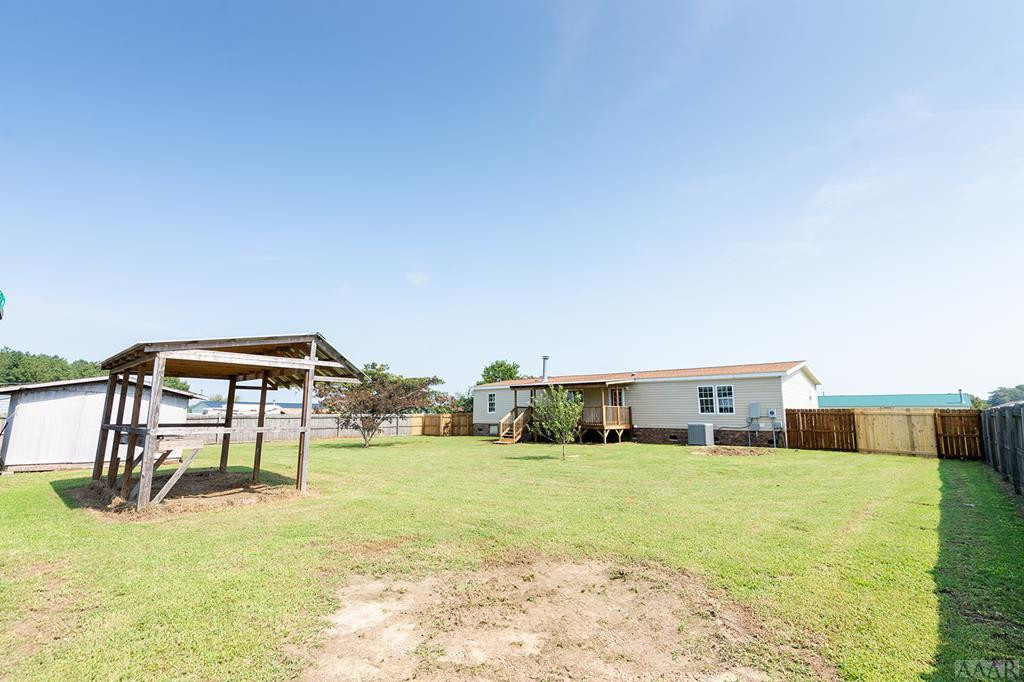 19 Whitehurst Road Gates, NC 27937 - Photo 2 of 26 Backyard