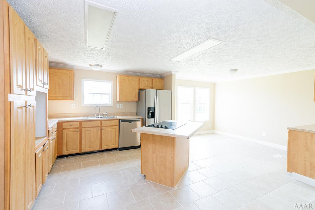 19 Whitehurst Road Gates, NC 27937 - Photo 5 of 26 Kitchen and Dining Areas