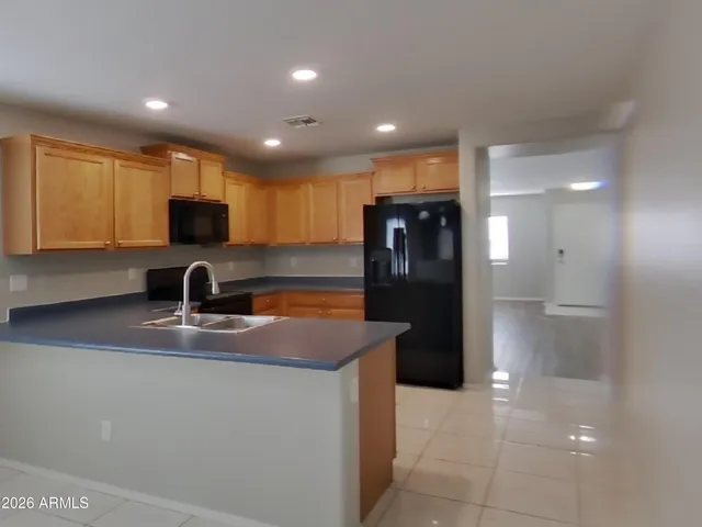 $1,699 | 5306 East Silverbell Road, San Tan Valley, AZ 85143