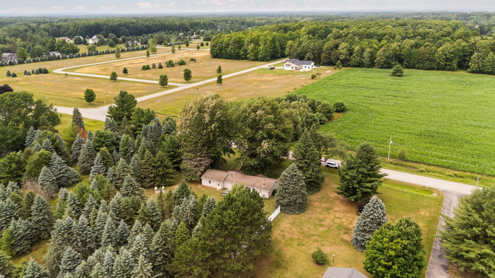 4242 East 46 Road Cadillac, MI 49601 - Photo 18 of 46 1936834-ee9aafea-dc00-4373-b3ea-7ad4043f09d4.JPG