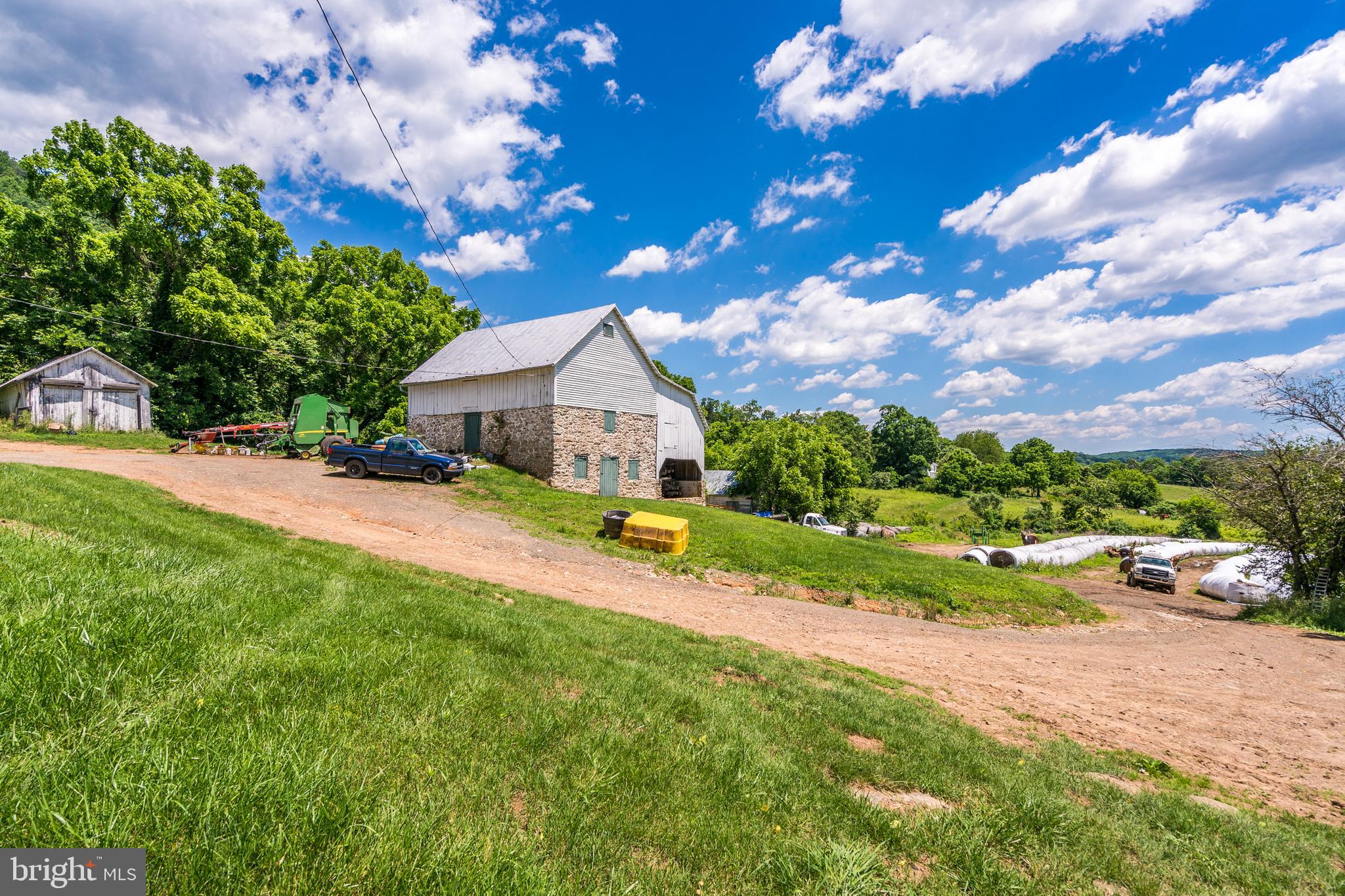 10529 Hume Road Marshall, VA 20115 - Photo 22 of 40 Gallery Image 22