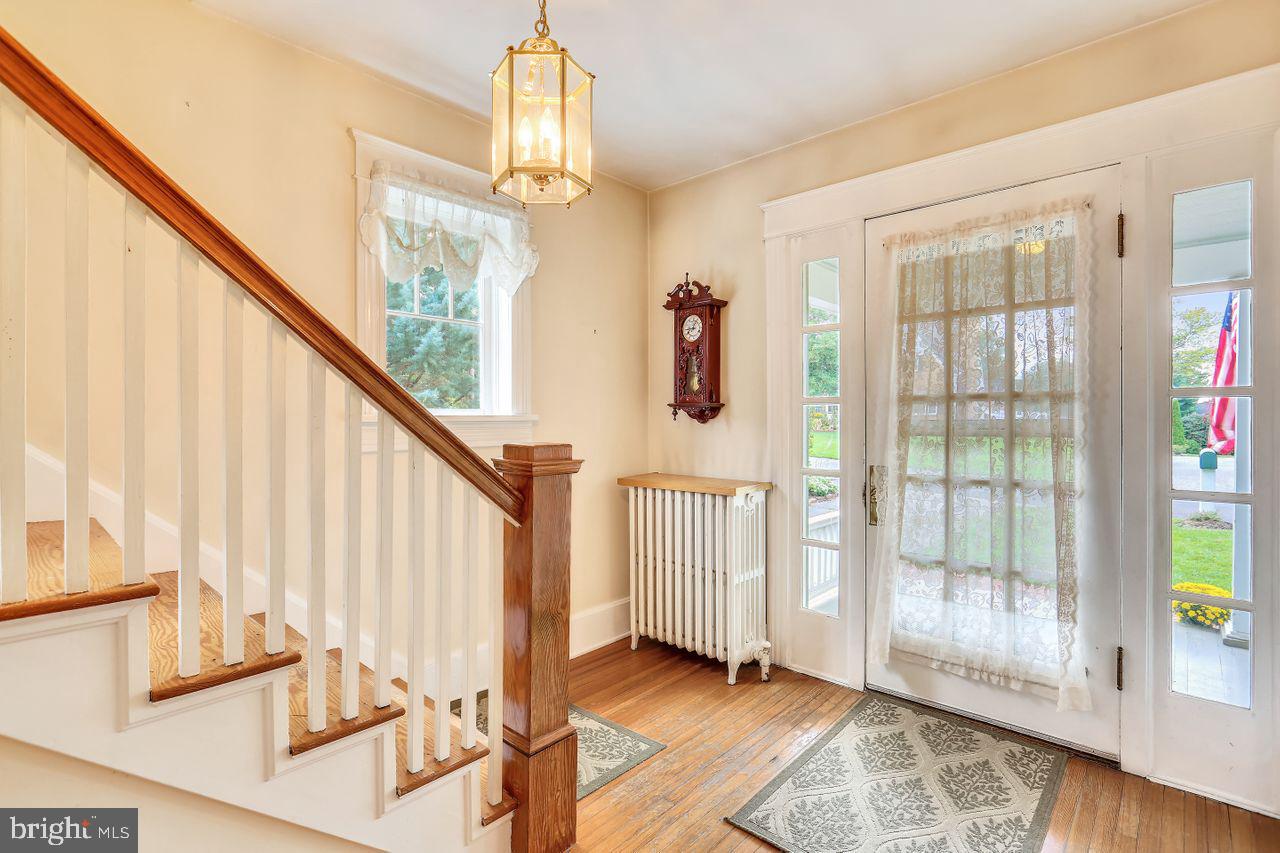 31 Ridge Road Westminster, MD 21157 - Photo 2 of 36 Gallery Image 2