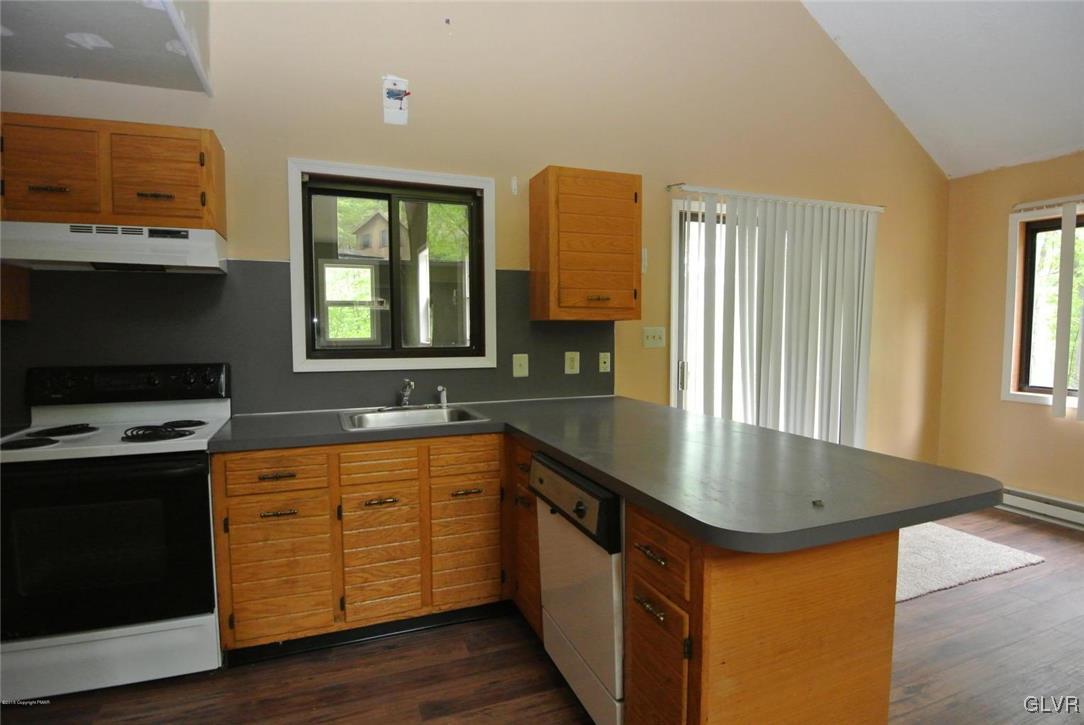 129 Salisbury Road Bushkill, PA 18324 - Photo 4 of 24