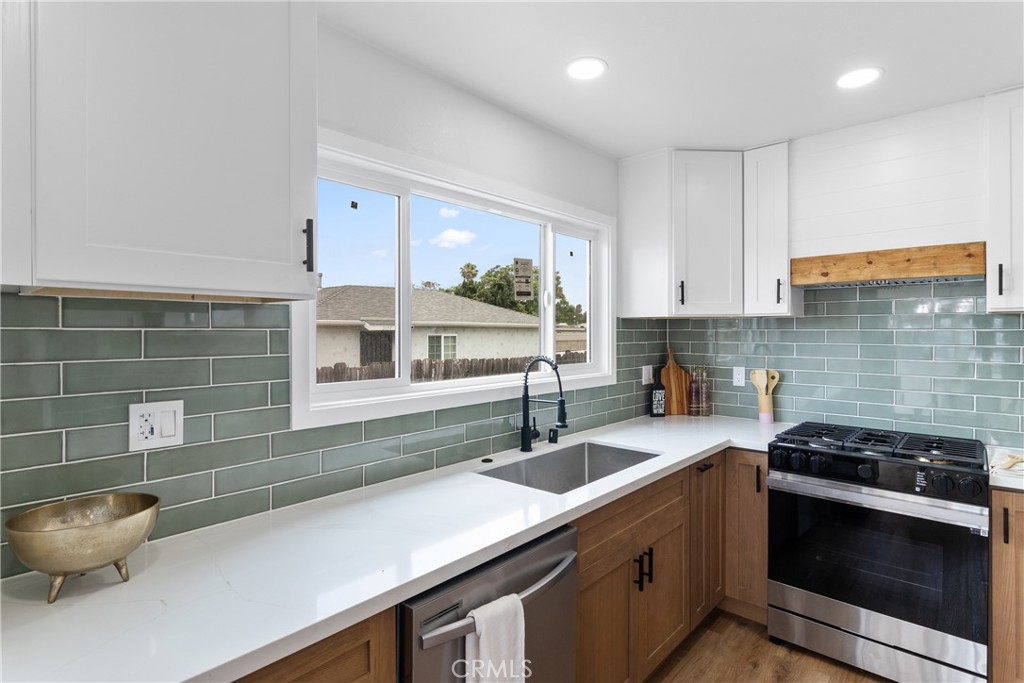 2143 East 126th Street Compton, CA 90222 - Photo 11 of 29