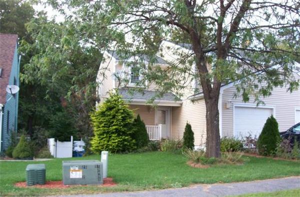 31 Santoro Road Worcester, MA 01606 - Photo 1 of 3 Gallery Image 1