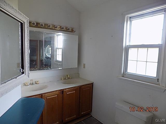 165 Orville Road Wind Gap, PA 18091 - Photo 13 of 27 Gallery Image 13