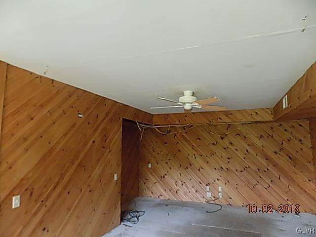 165 Orville Road Wind Gap, PA 18091 - Photo 10 of 27 Gallery Image 10