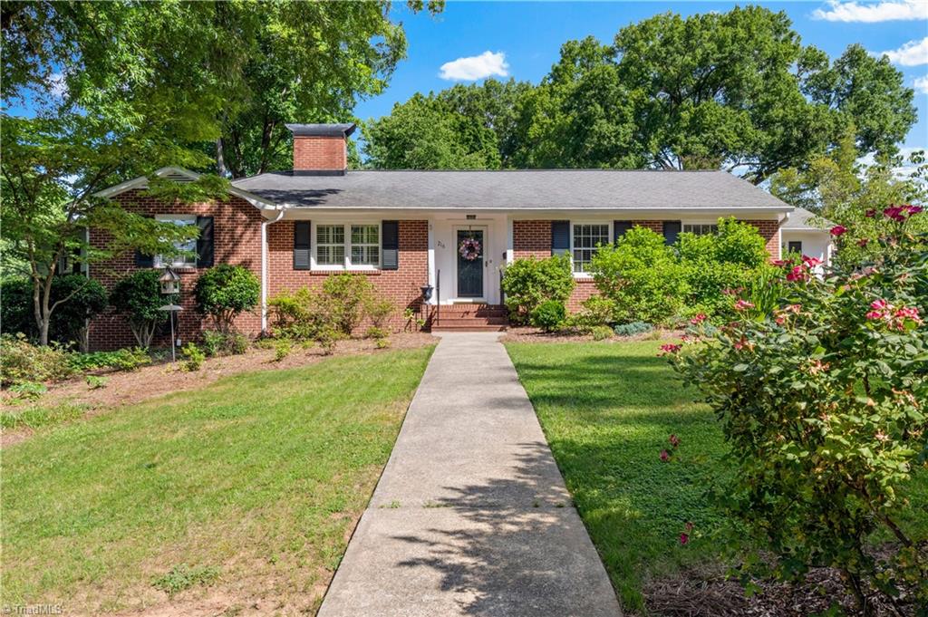 216 South Avalon Road Winston-Salem, NC 27104 - Photo 1 of 47