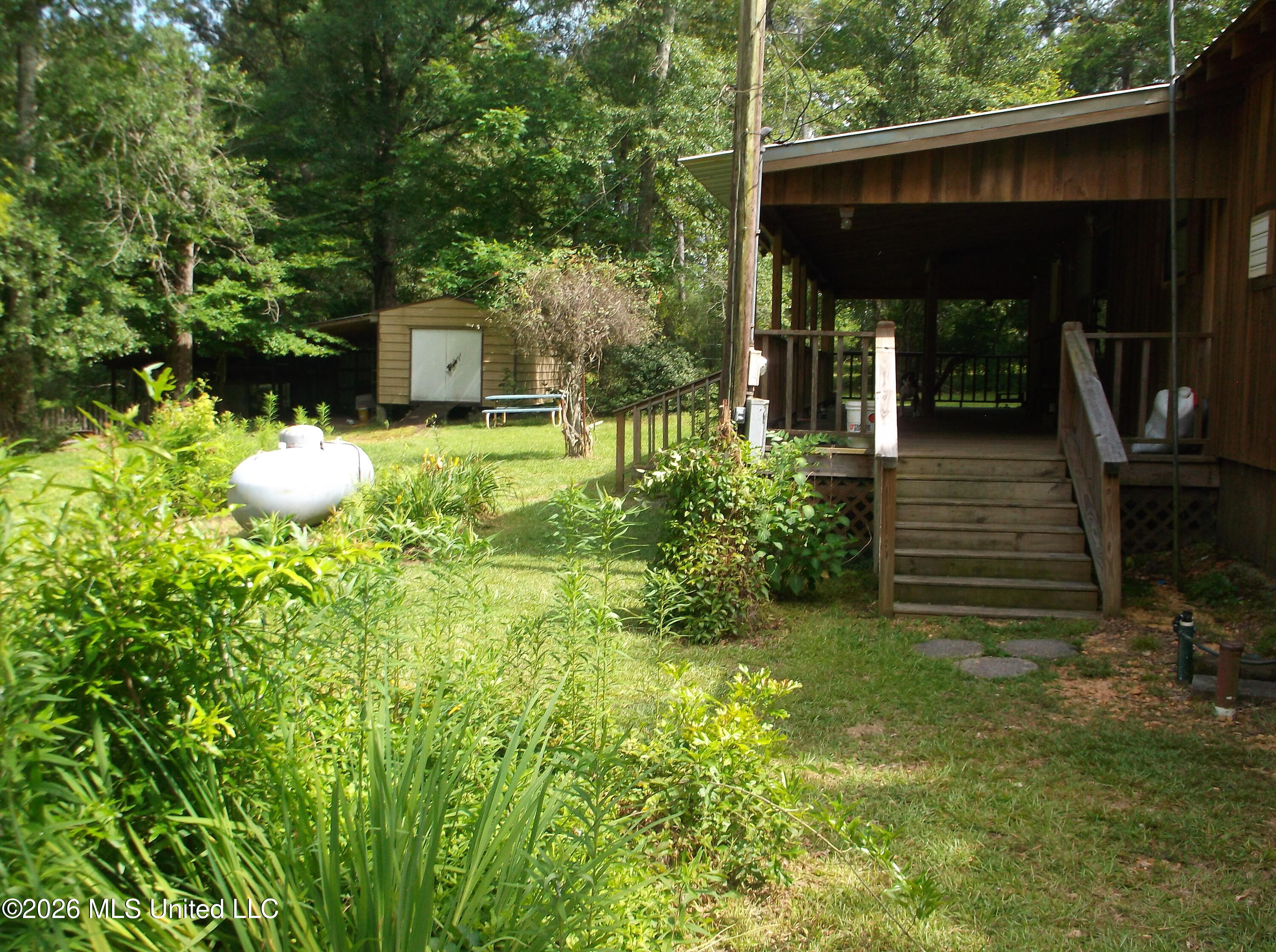 1090 Moak Road Summit, MS 39666 - Photo 9 of 26 DSCF4696