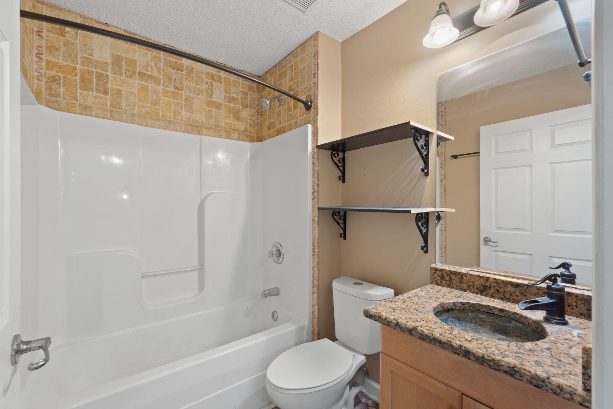 4701 Falcon Way Crestview, FL 32539 - Photo 18 of 36 18-web-or-mls-Final-20