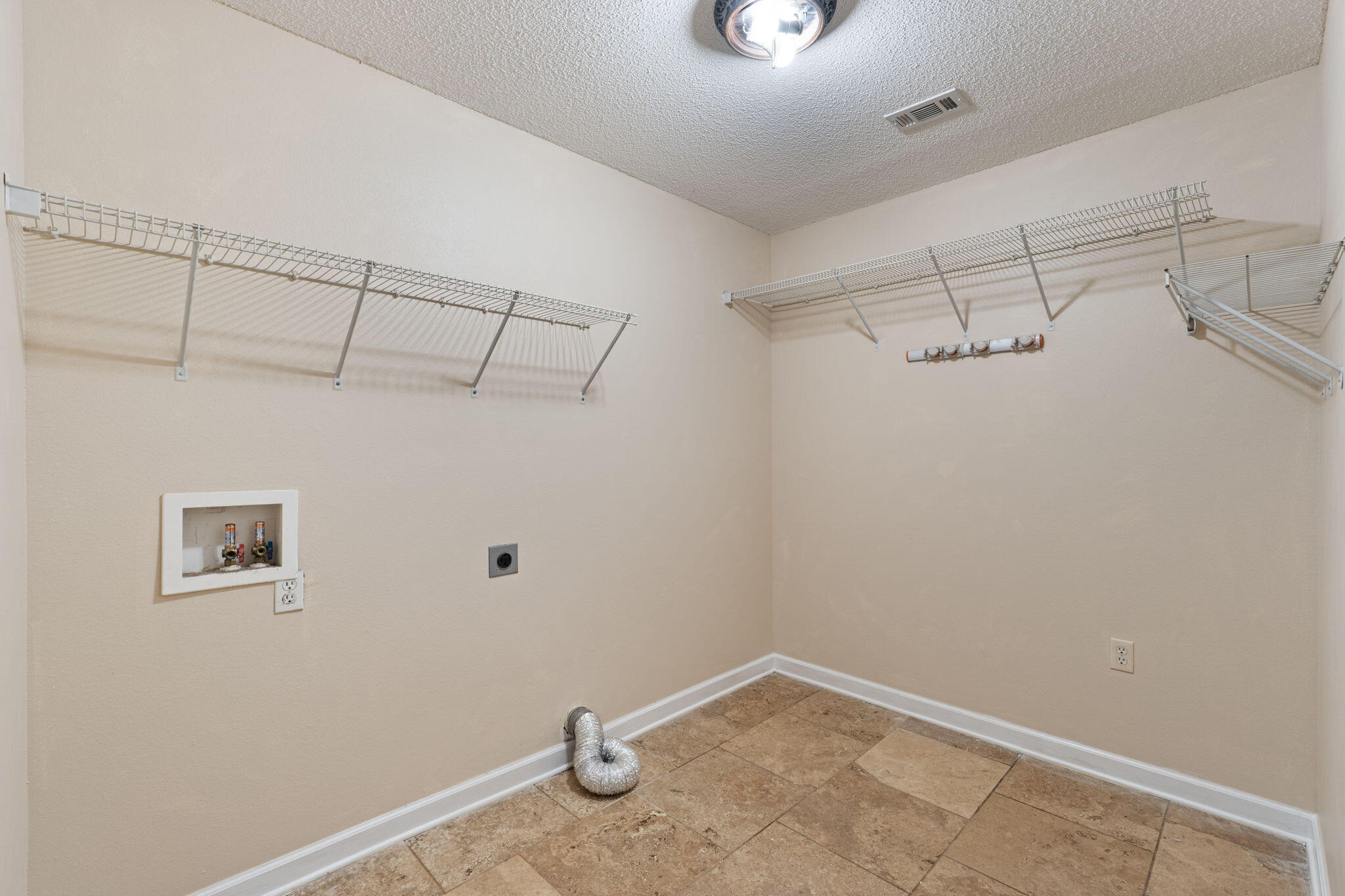 4701 Falcon Way Crestview, FL 32539 - Photo 21 of 36 21-web-or-mls-Final-23