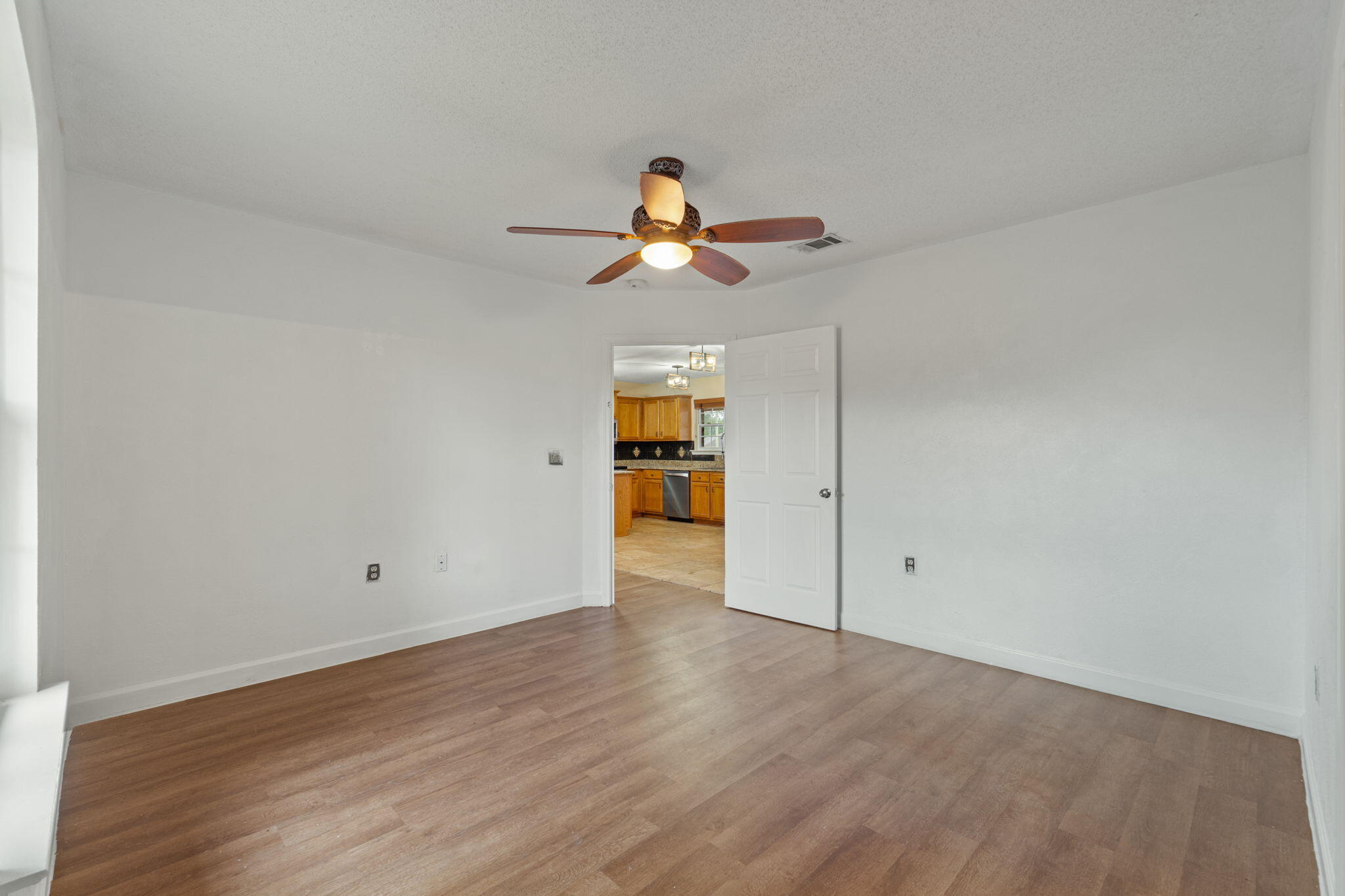 4701 Falcon Way Crestview, FL 32539 - Photo 23 of 36 23-web-or-mls-Final-11